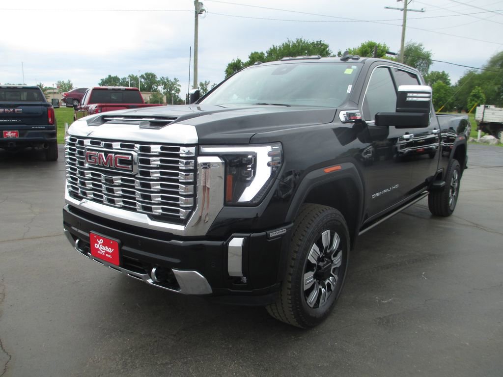 Used 2024 GMC Sierra 2500 Denali w/ Denali Reserve Package AWD/4WD image 11