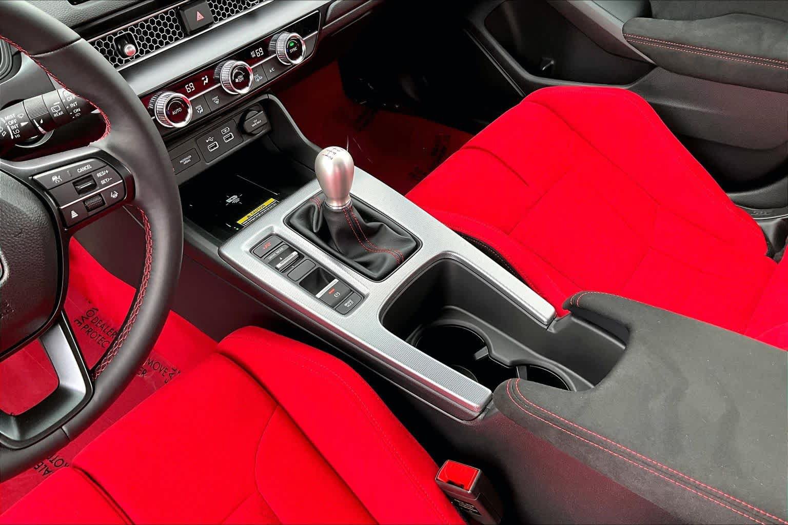 Used 2025 Honda Civic Type R image 17