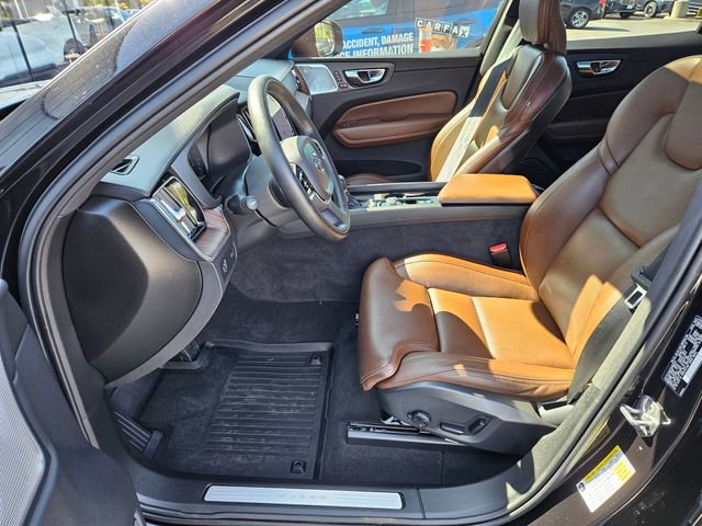 Used 2021 Volvo XC60 T6 Inscription w/ Protection Package Premier AWD/4WD image 14