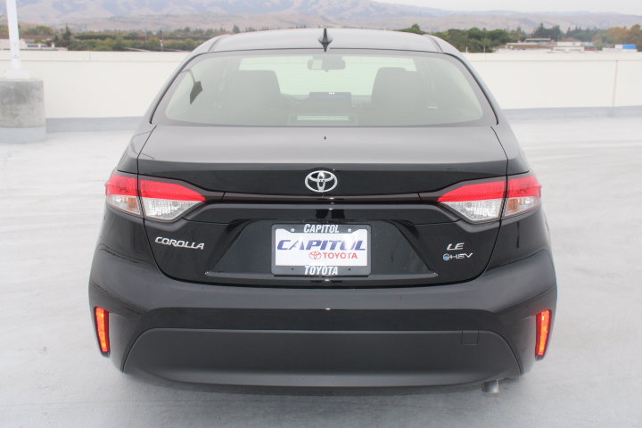 New 2027 Toyota Corolla LE FWD image 4