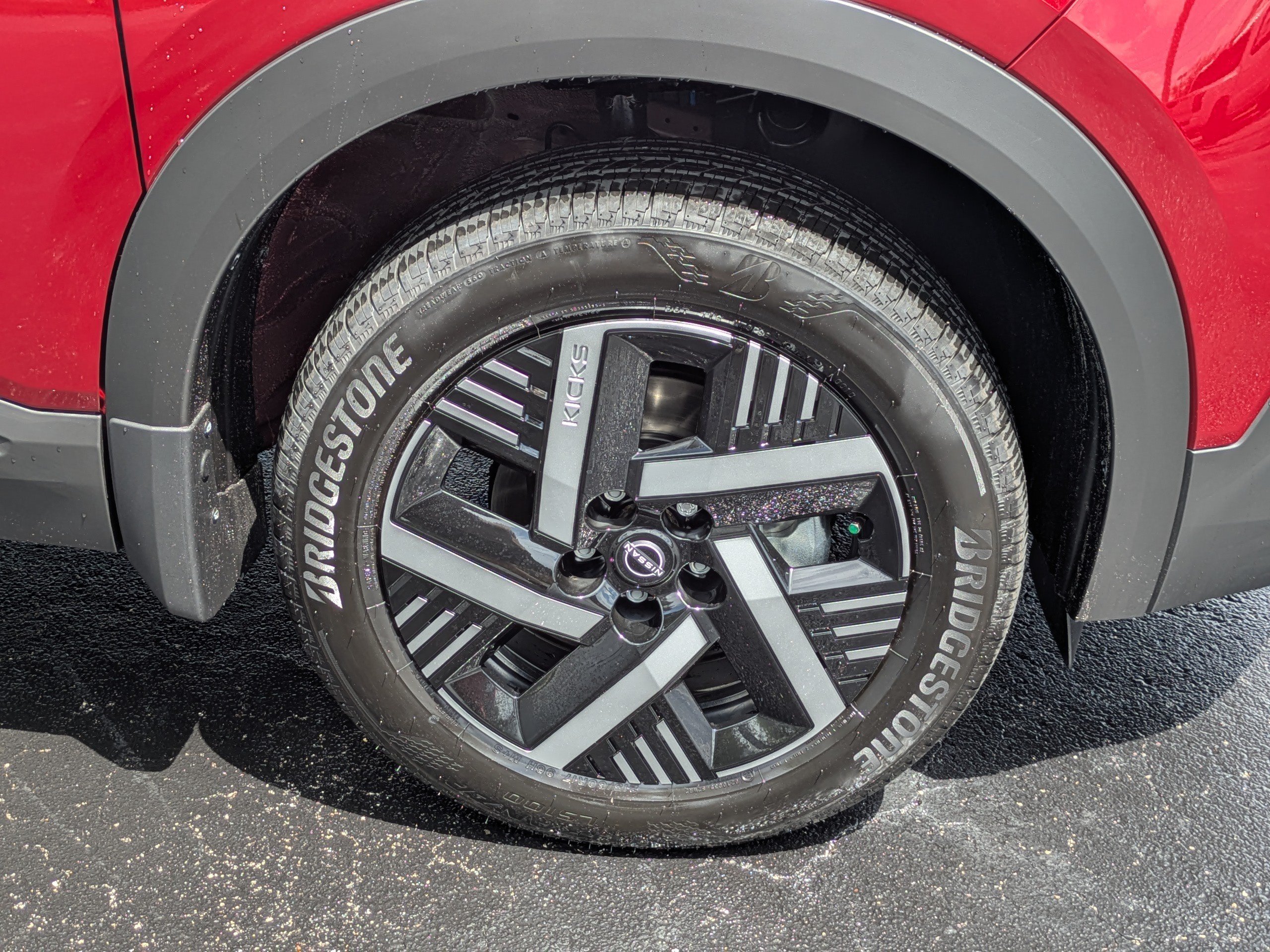 New 2026 Nissan Kicks SV FWD image 11