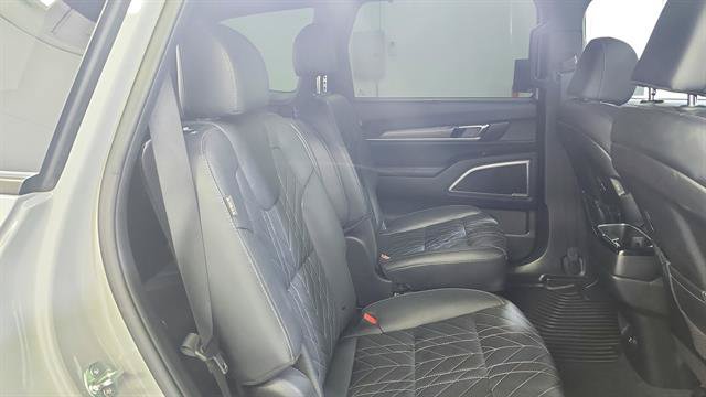 Used 2024 Kia Telluride EX X-Line AWD/4WD image 33