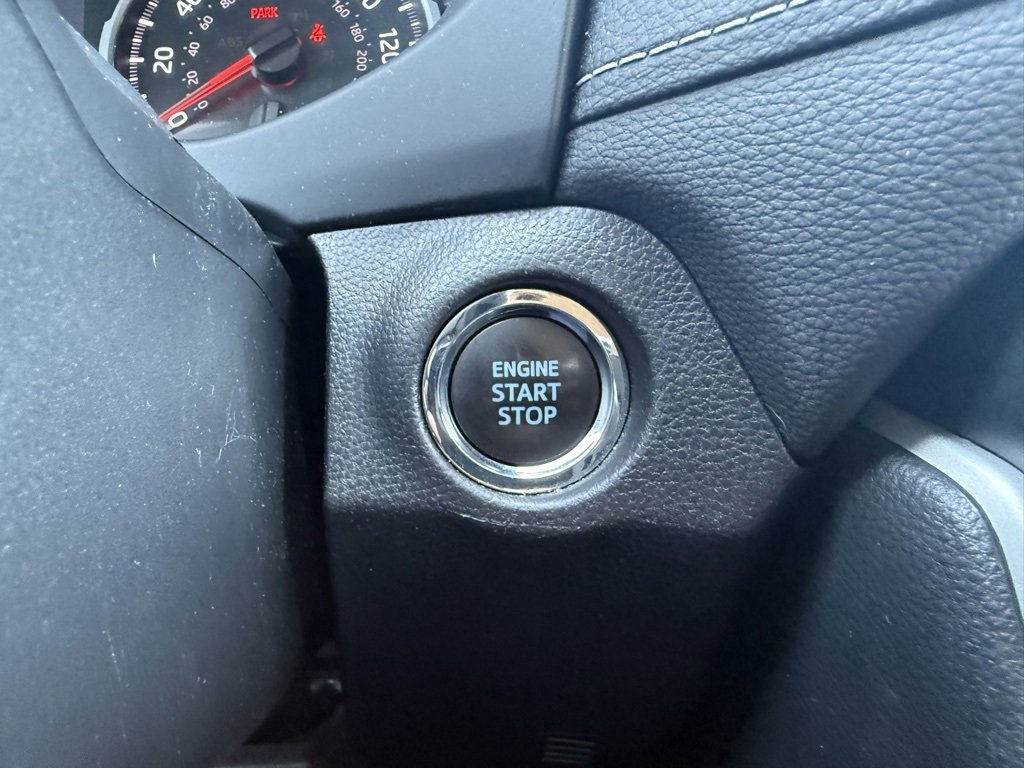 Used 2022 Toyota RAV4 XLE image 45