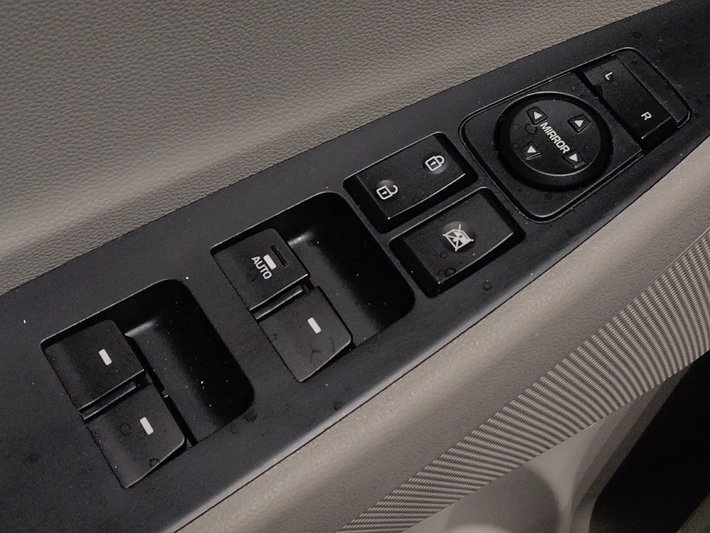 Used 2021 Hyundai Tucson Value w/ Cargo Package FWD image 27