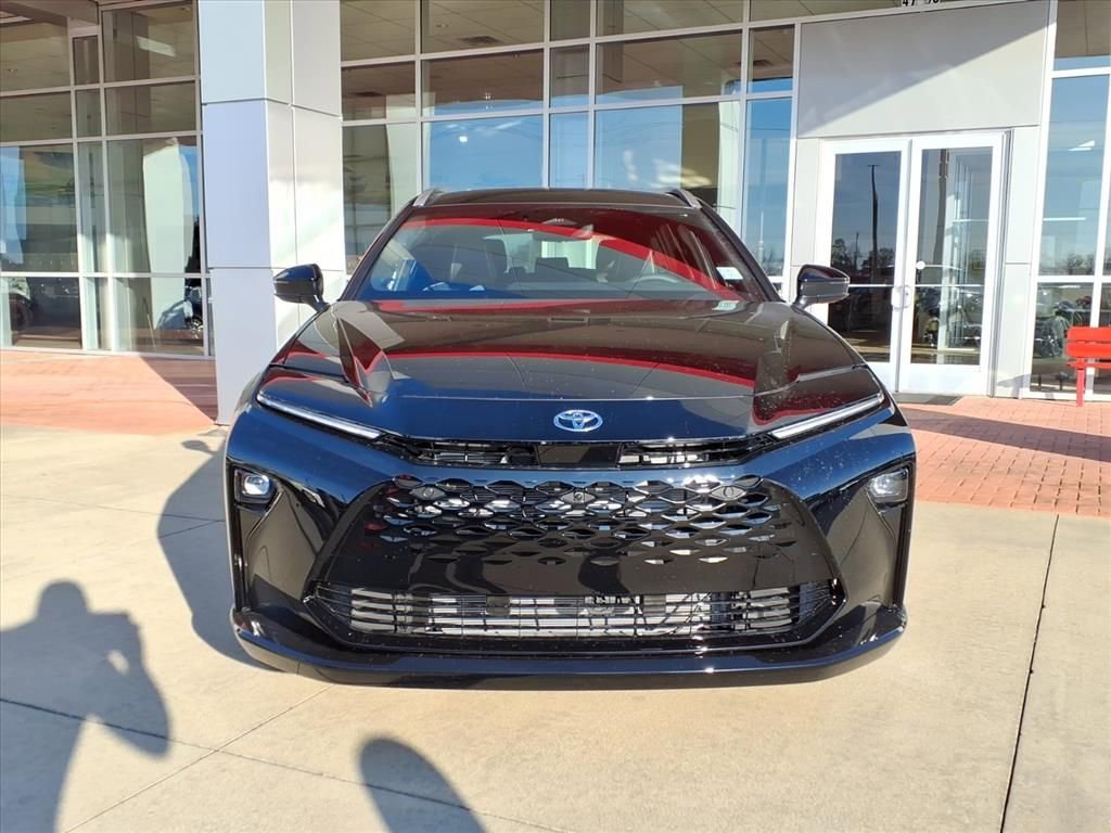 New 2026 Toyota Crown Signia image 3