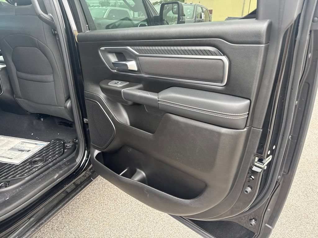 New 2026 RAM 1500 Big Horn AWD/4WD image 25