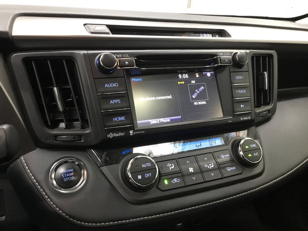 Used 2018 Toyota RAV4 XLE w/ Plus Extra Value Package AWD/4WD image 18
