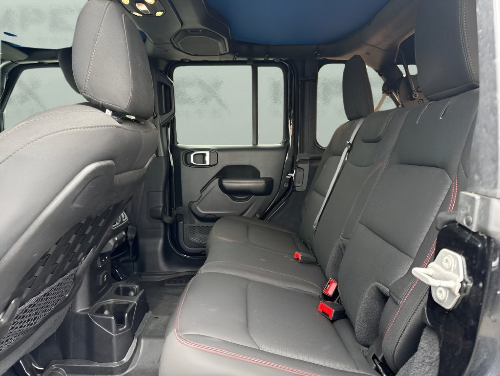 Used 2019 Jeep Wrangler Unlimited Rubicon AWD/4WD image 11