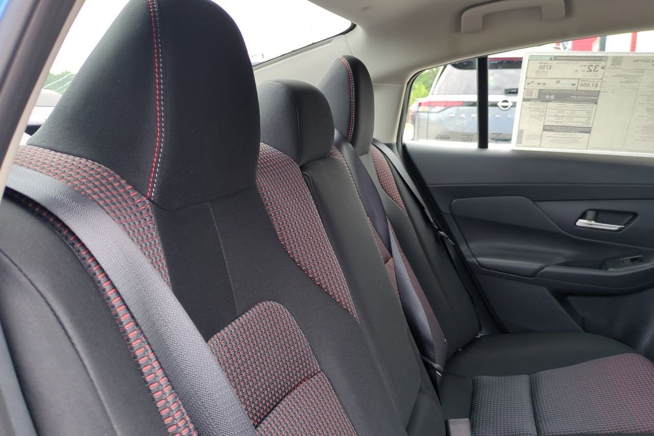 New 2026 Nissan Sentra SR w/ Floor Mat Package FWD image 34