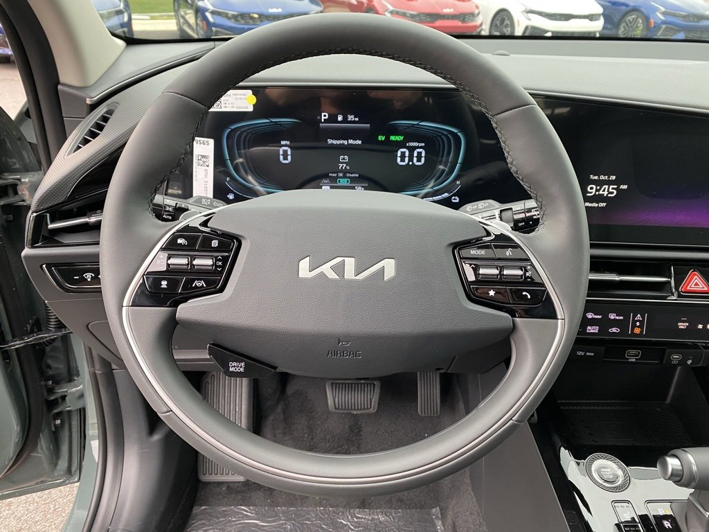 New 2026 Kia Niro SX image 12
