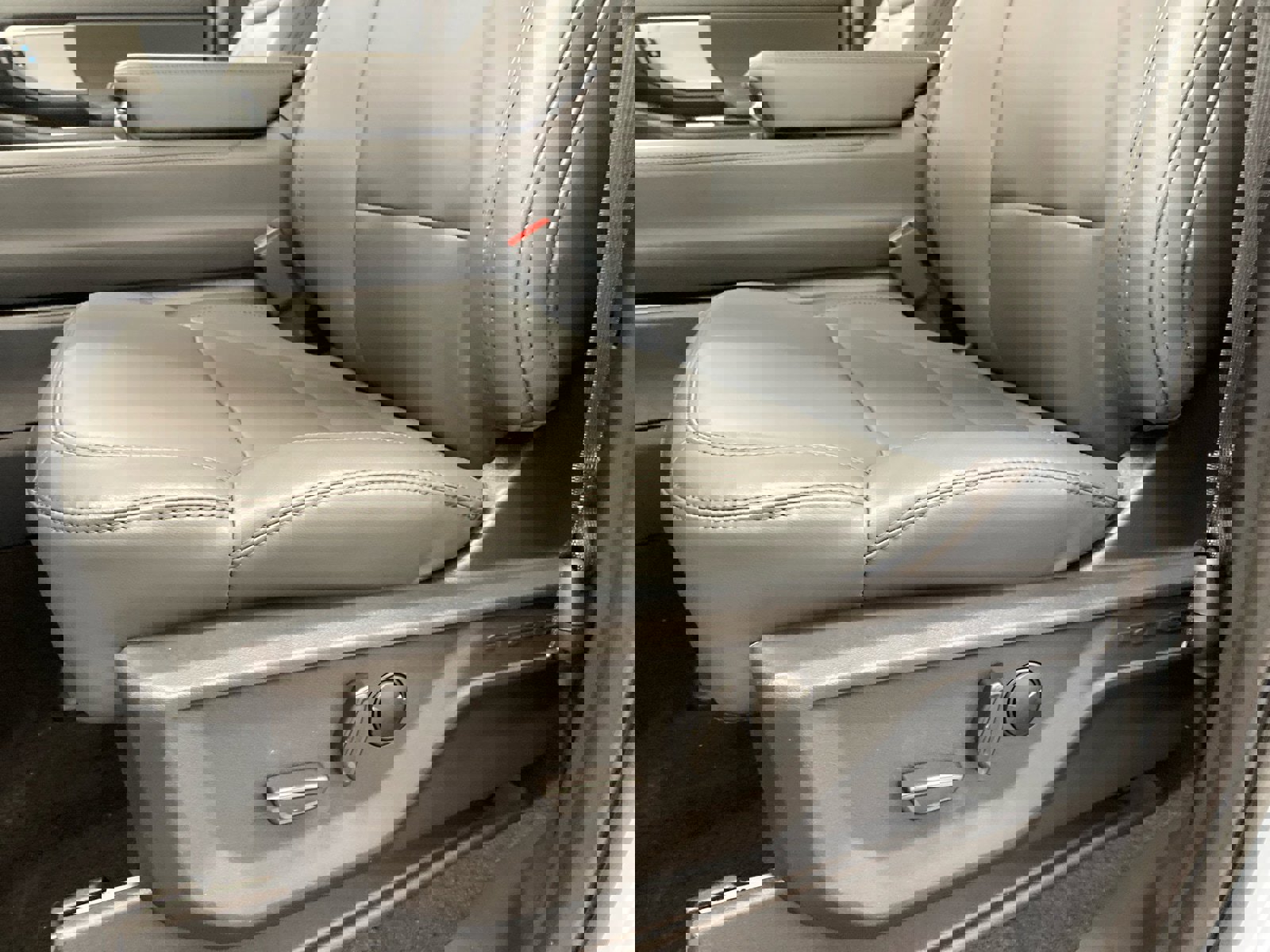 New 2026 Ford Expedition Max Active image 51