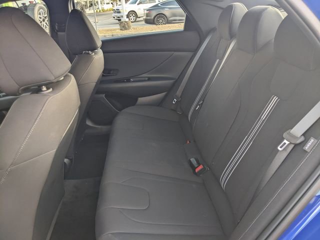 Used 2025 Hyundai Elantra Sport image 9