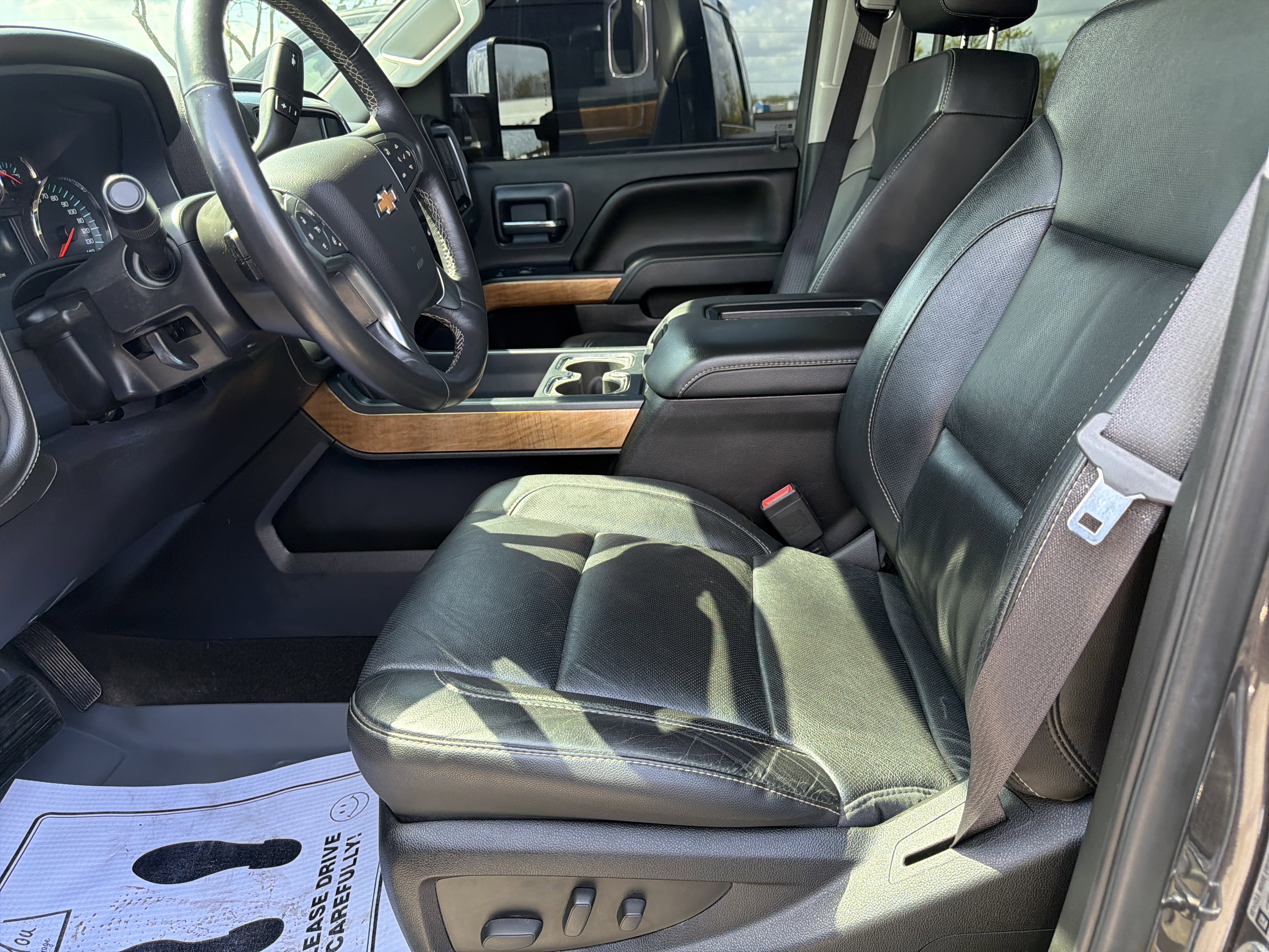 Used 2016 Chevrolet Silverado 3500 LTZ w/ Duramax Plus Package image 18