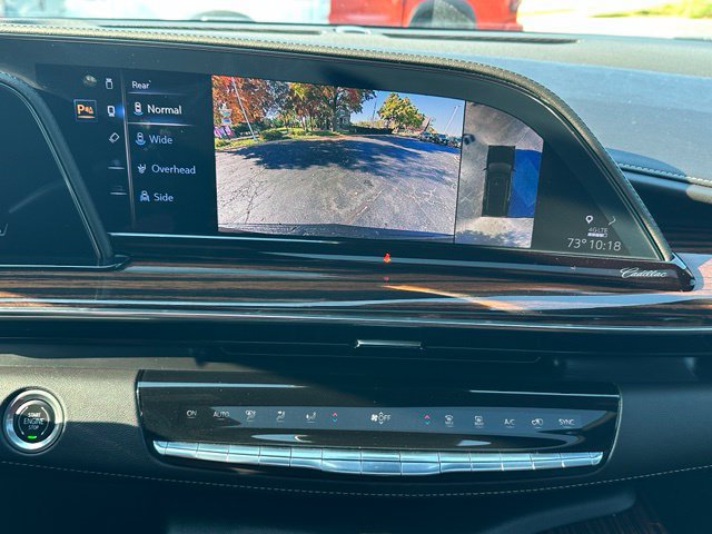 Used 2023 Cadillac Escalade Premium Luxury AWD/4WD image 33