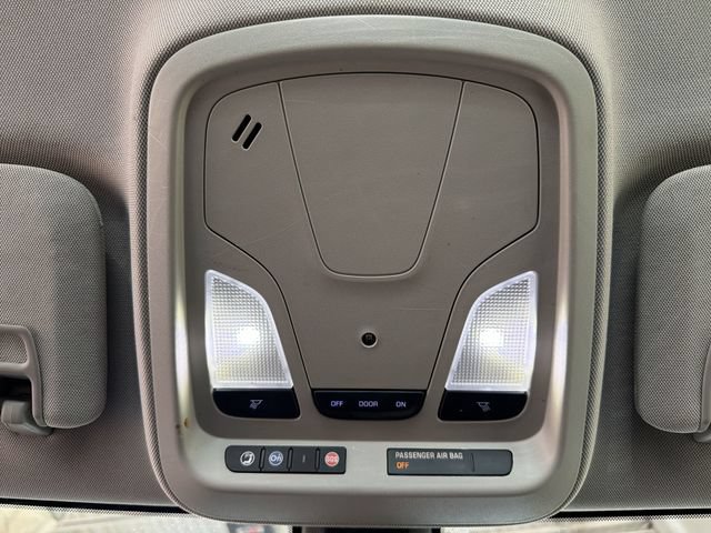 Used 2016 Chevrolet Impala LT FWD image 21