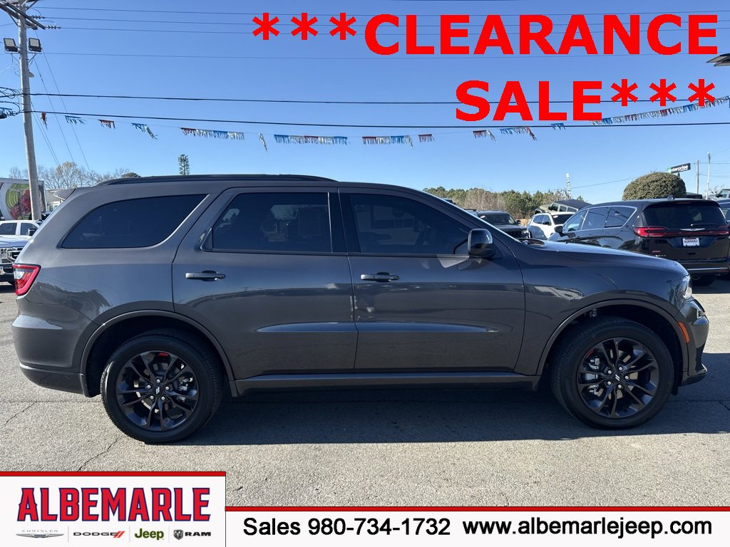Used 2026 Dodge Durango GT w/ Blacktop Package image 2