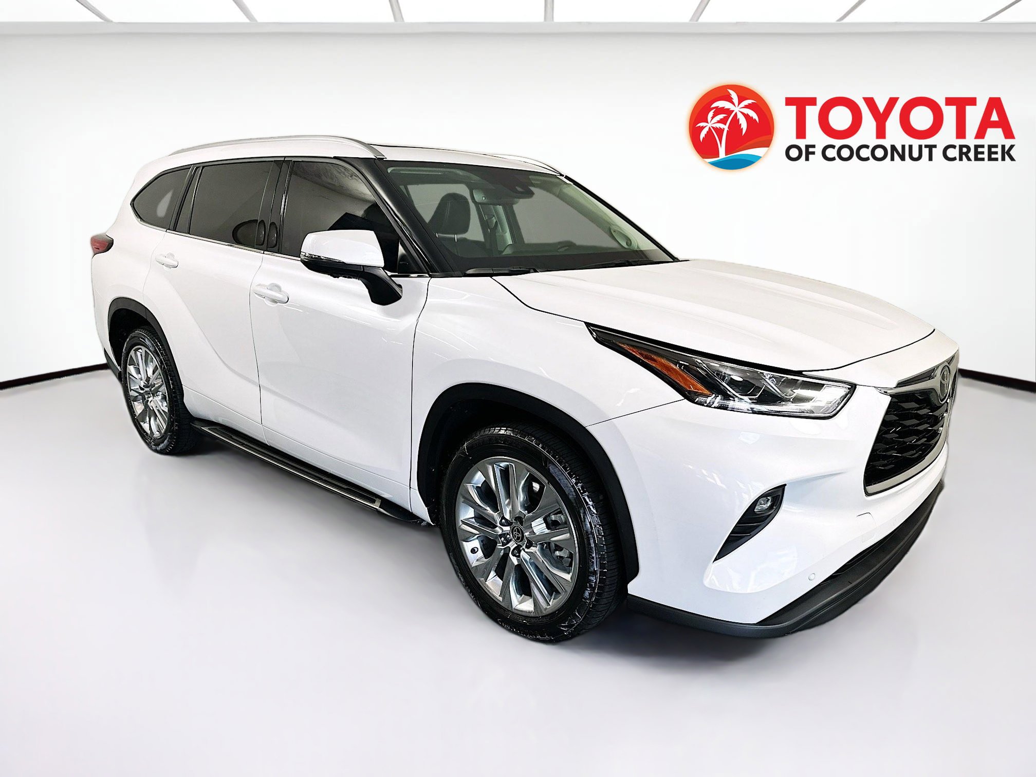 Used 2023 Toyota Highlander Limited