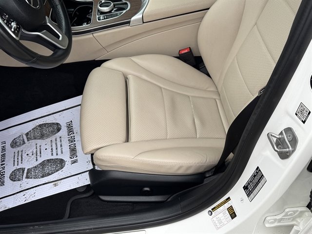Used 2019 Mercedes-Benz C 300 4MATIC Sedan image 16