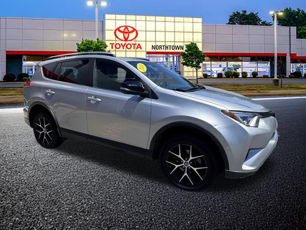 Used 2018 Toyota RAV4 SE w/ Power Extra Value Package AWD/4WD image 31