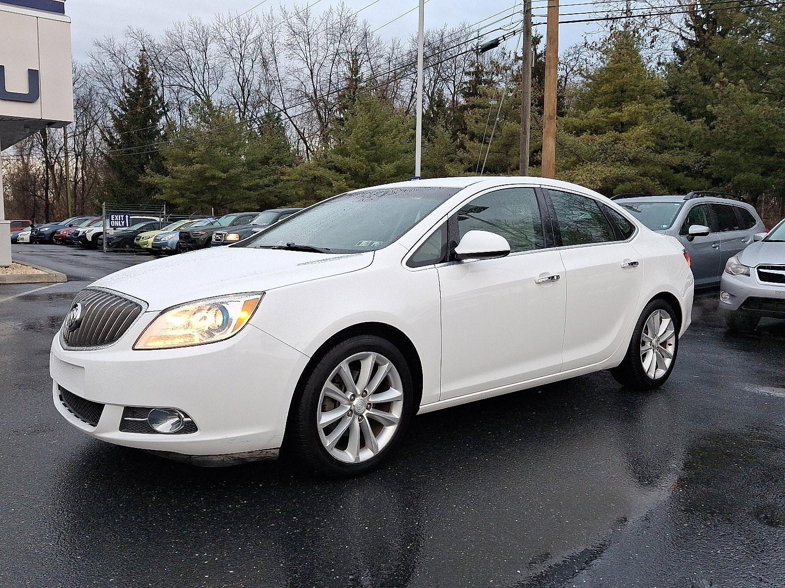 Used 2012 Buick Verano Leather image 3