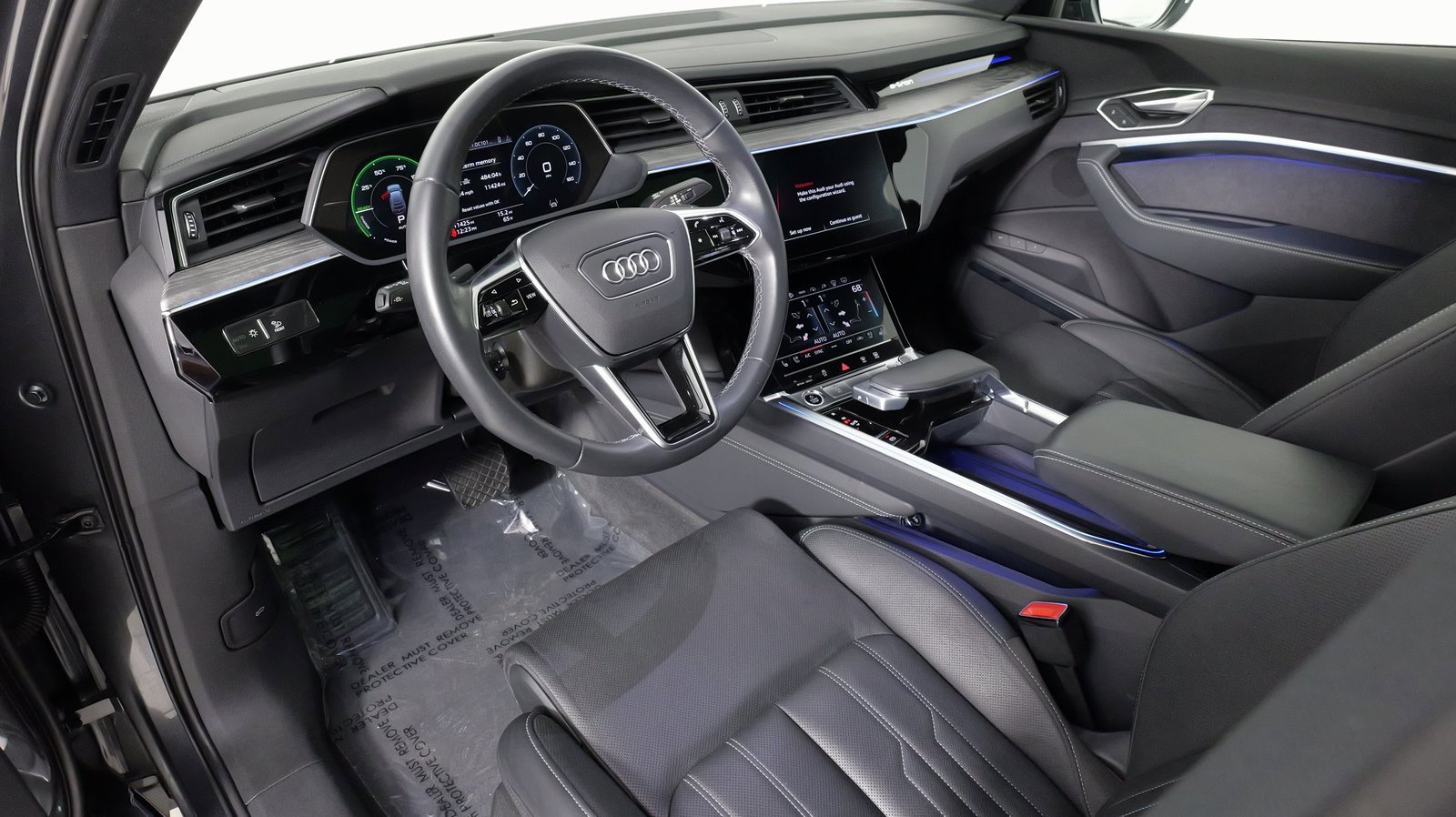 Used 2023 Audi e-tron Prestige w/ Prestige Package image 30