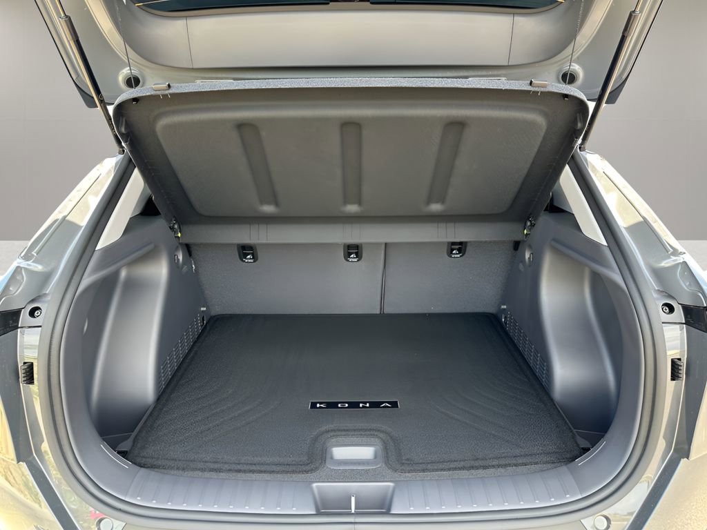 Used 2025 Hyundai Kona SEL image 8