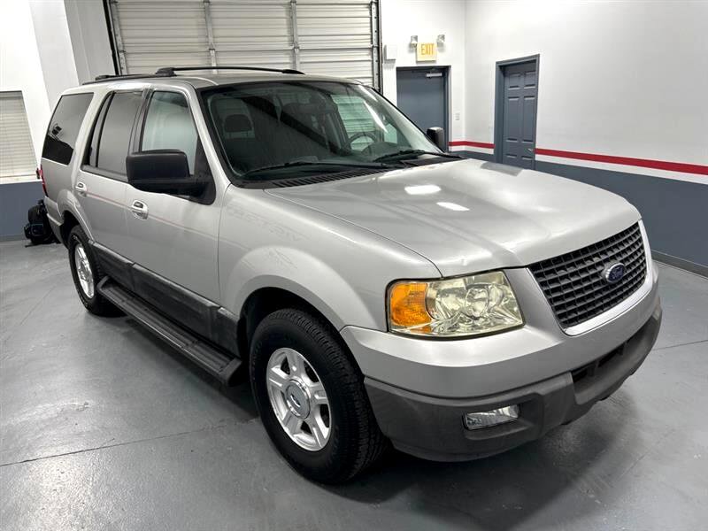 Used 2003 Ford Expedition XLT image 4