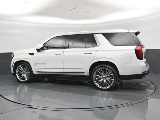 Used 2025 GMC Yukon Denali Ultimate AWD/4WD image 39