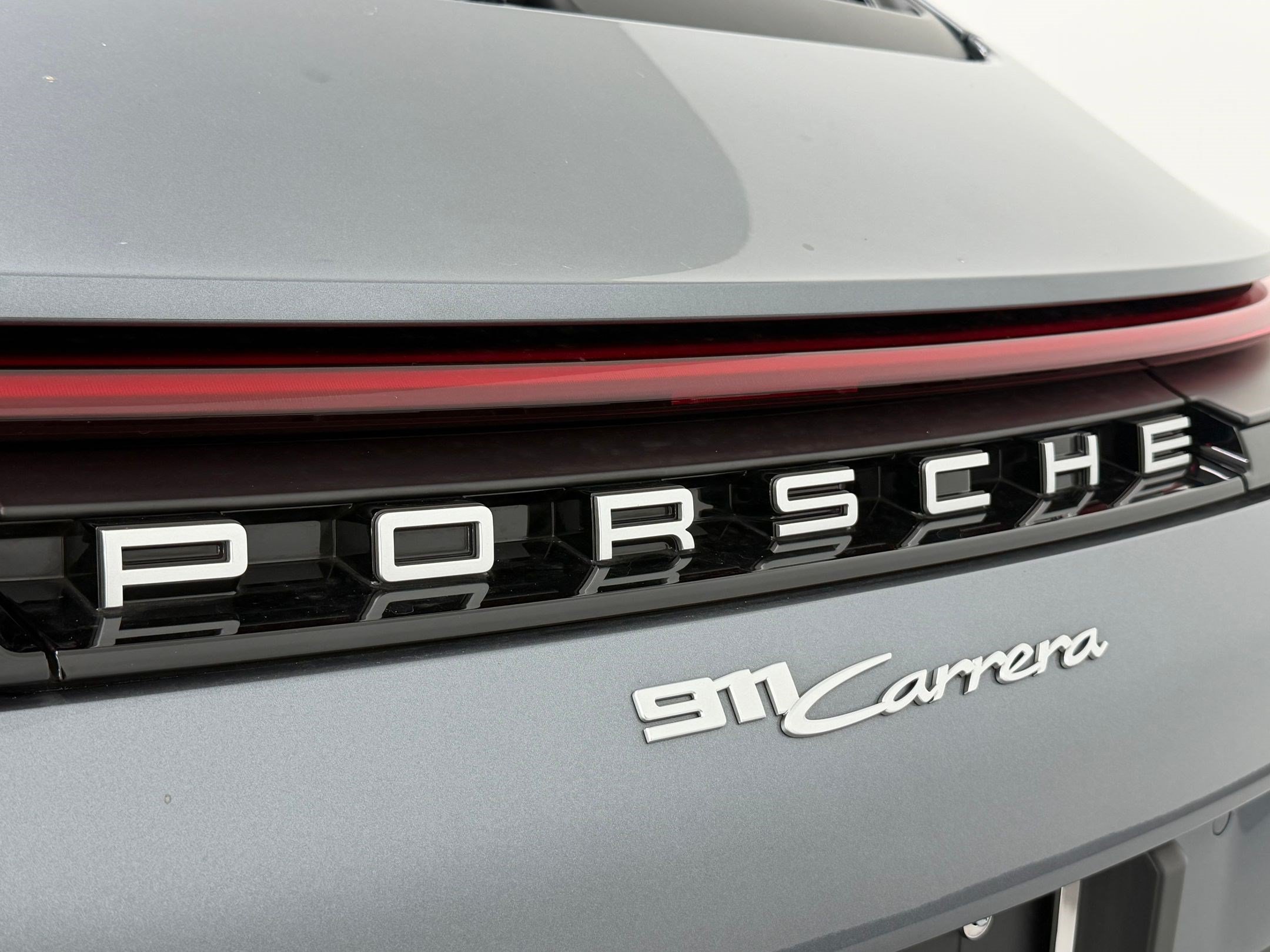 Certified 2025 Porsche 911 Carrera RWD image 32