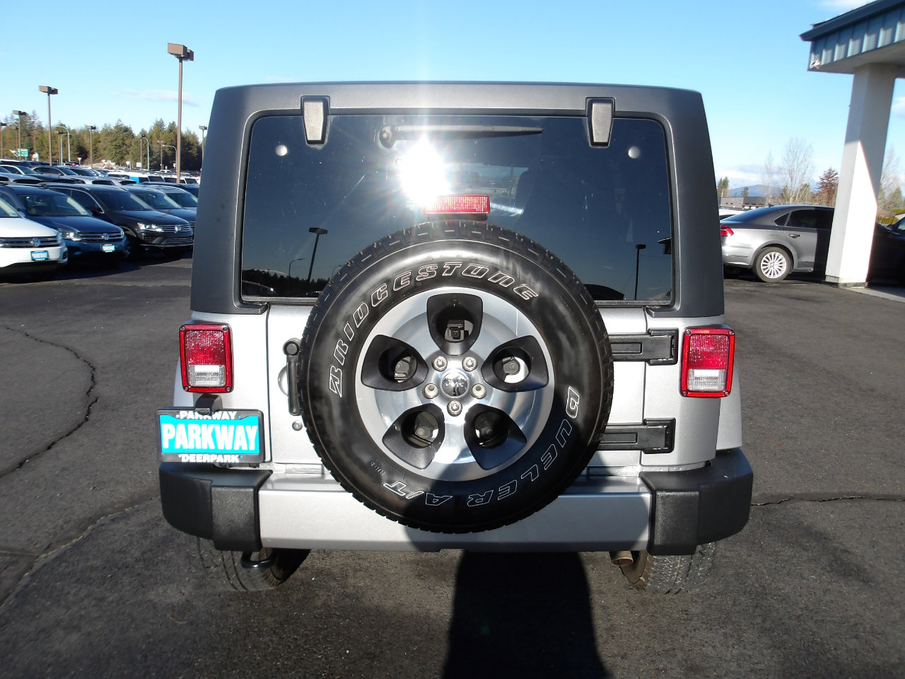 Used 2018 Jeep Wrangler Unlimited Sahara image 4