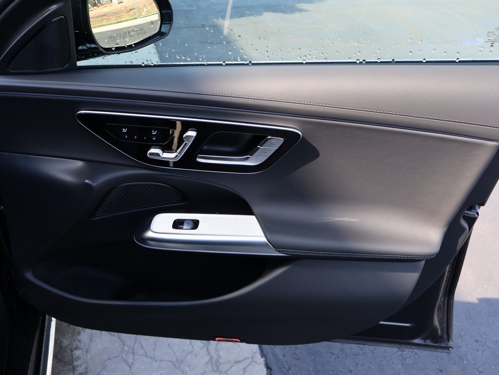 Certified 2025 Mercedes-Benz E 350 4MATIC Sedan image 13