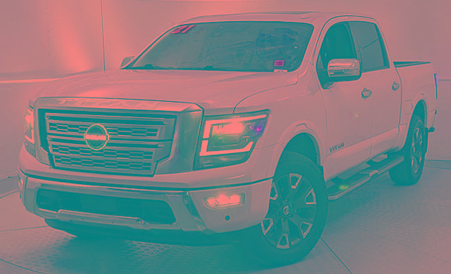 Used 2021 Nissan Titan Platinum Reserve w/ Moonroof Package image 6