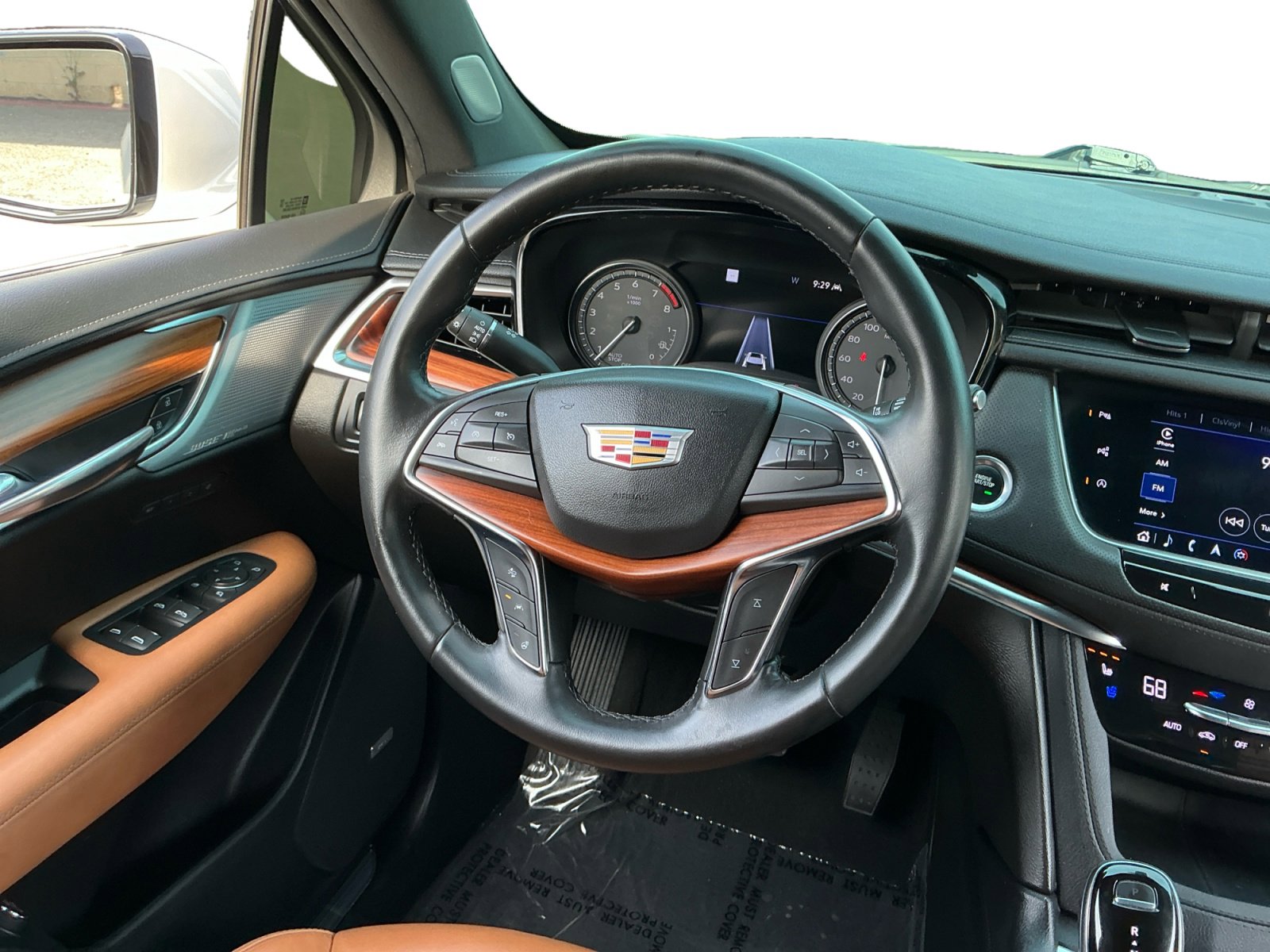 Used 2021 Cadillac XT5 Premium Luxury FWD image 12