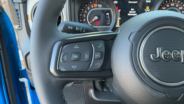 New 2026 Jeep Gladiator Sport AWD/4WD image 12