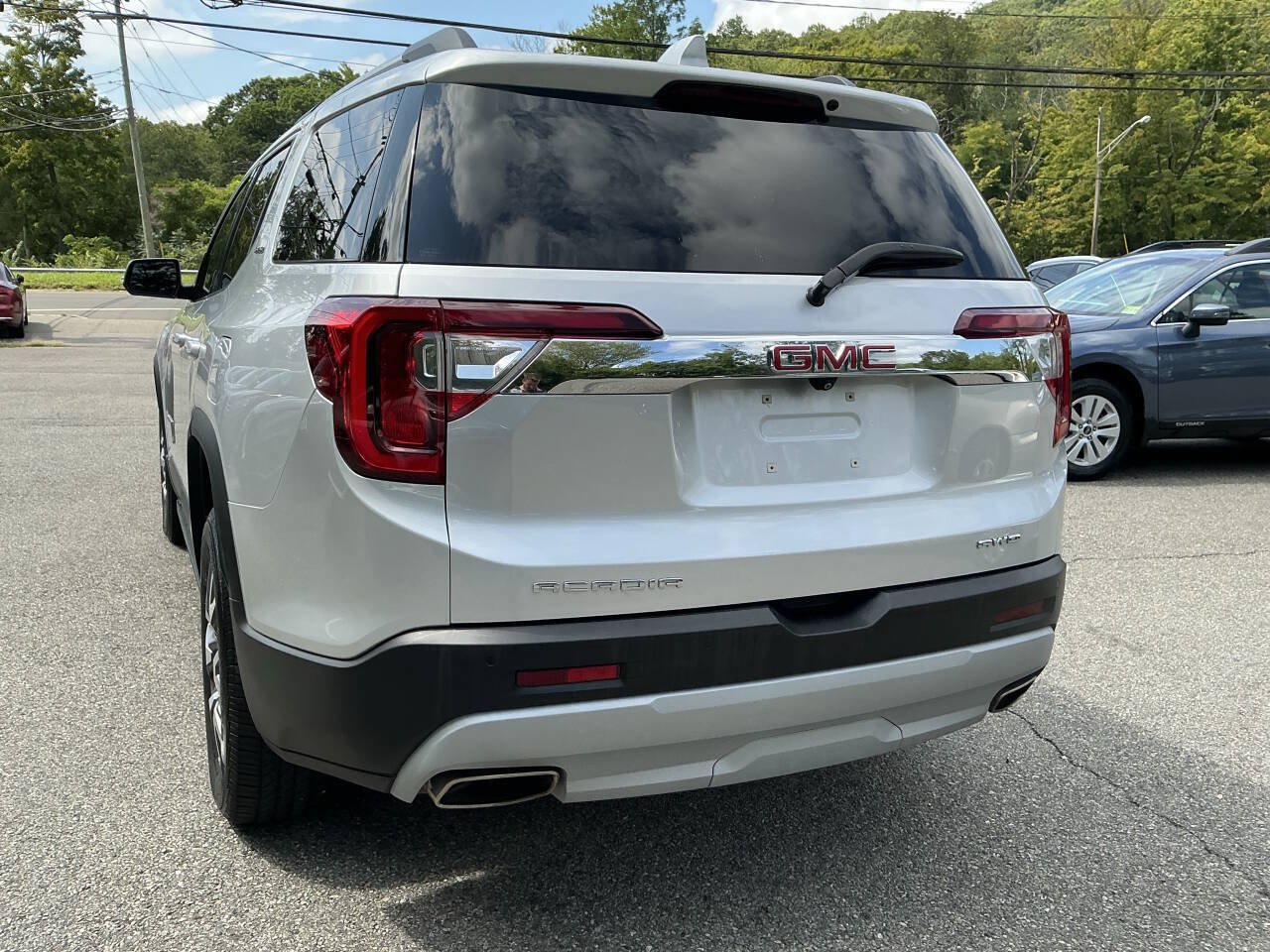 Used 2020 GMC Acadia SLE w/ Driver Convenience Package AWD/4WD image 7