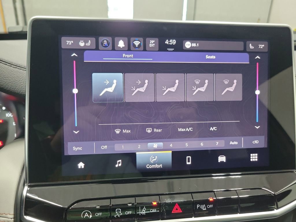 New 2026 Jeep Compass Limited image 15