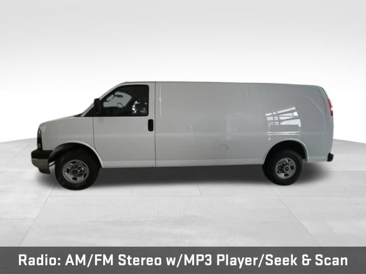 Certified 2022 GMC Savana 2500 Extended w/ Driver Convenience Package RWD image 5