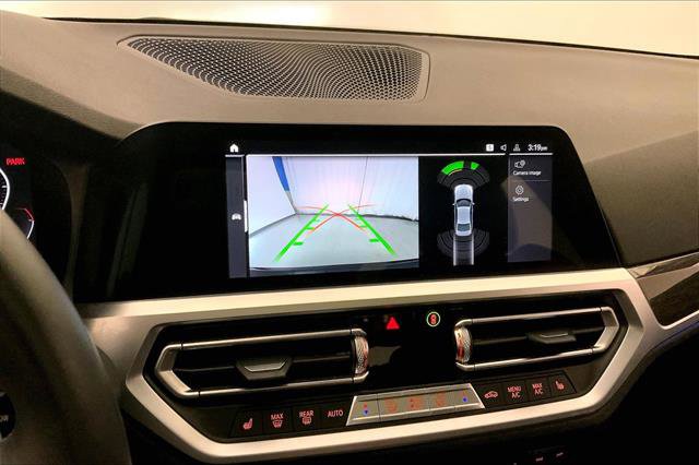 Used 2020 BMW 330i xDrive Sedan w/ Convenience Package image 17