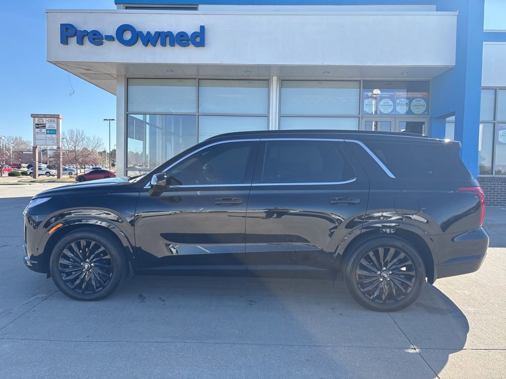 Used 2025 Hyundai Palisade Calligraphy image 8