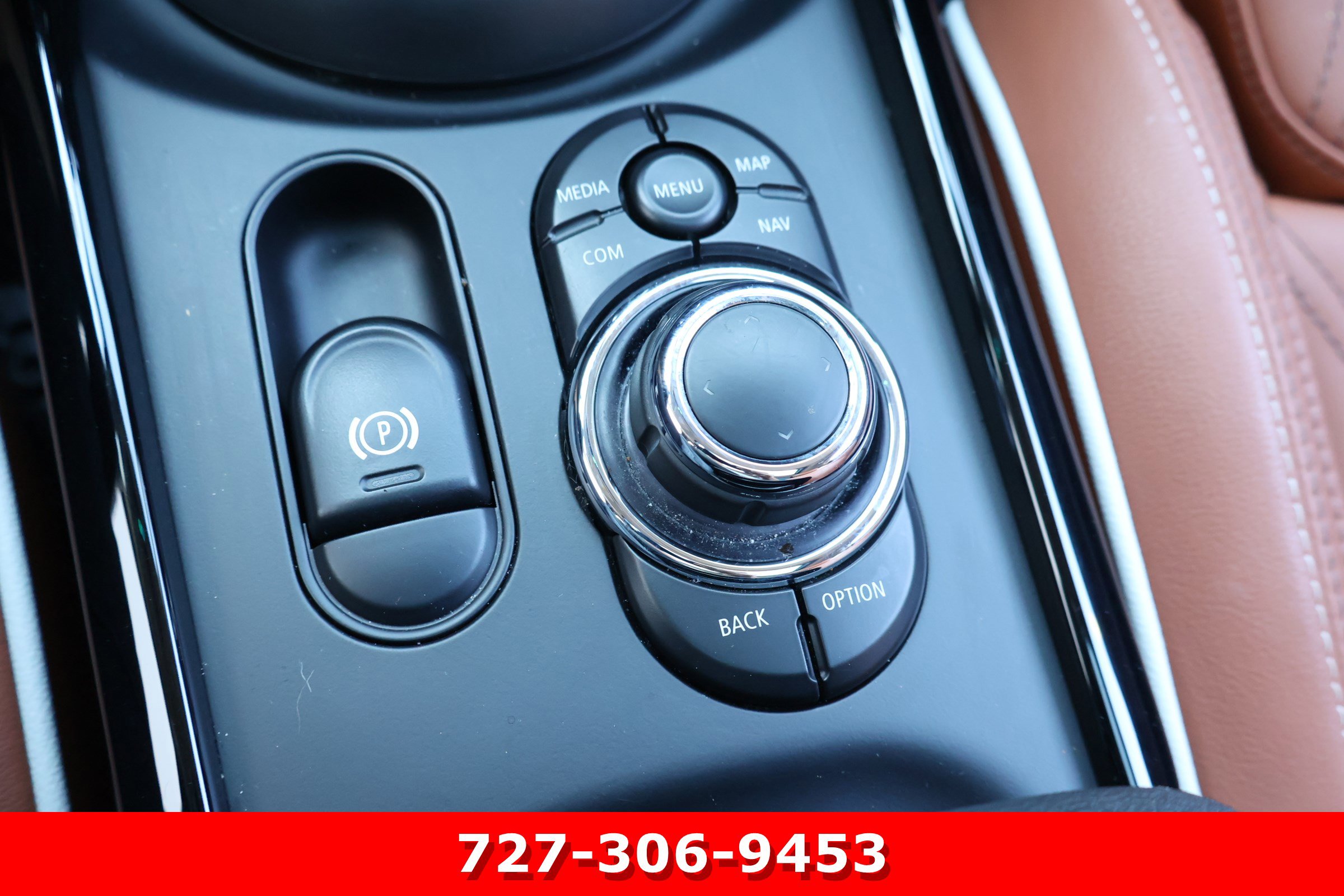 Used 2022 MINI Cooper Clubman S w/ Signature Upholstery Package image 31