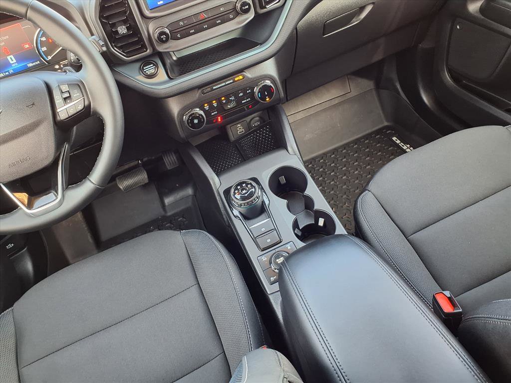 Used 2024 Ford Bronco Sport Badlands image 10