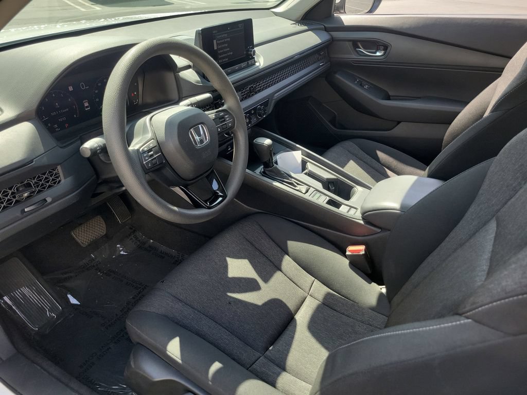 Certified 2023 Honda Accord LX image 17