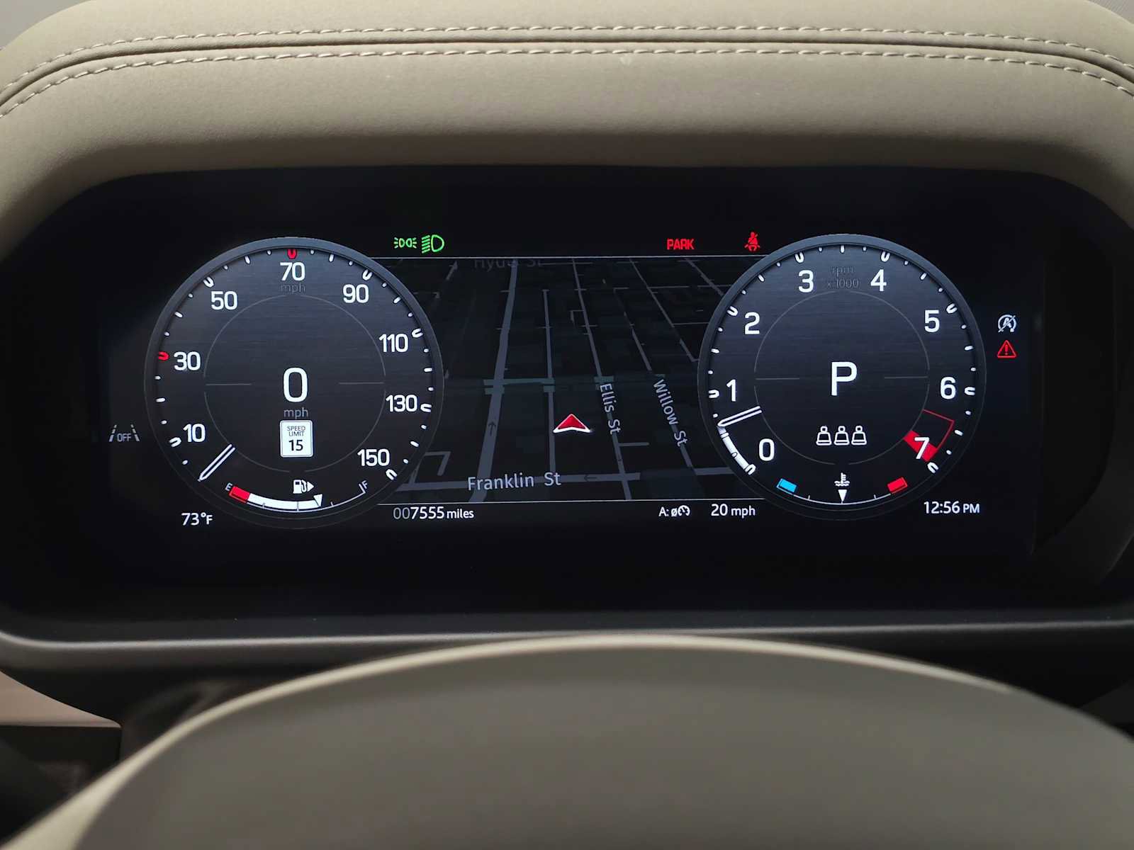 Used 2025 Land Rover Defender 90 X-Dynamic SE image 21