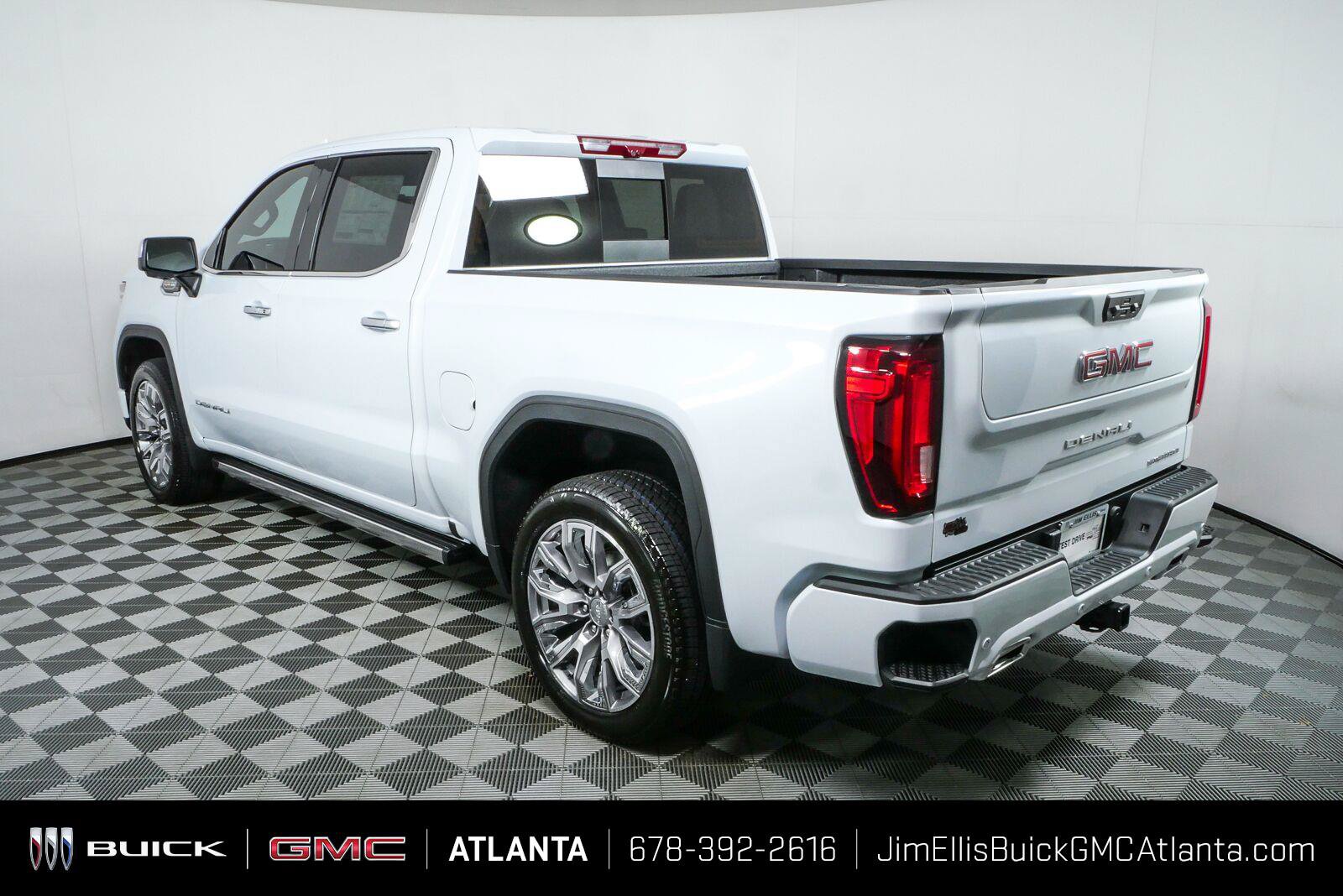 New 2026 GMC Sierra 1500 Denali AWD/4WD image 30