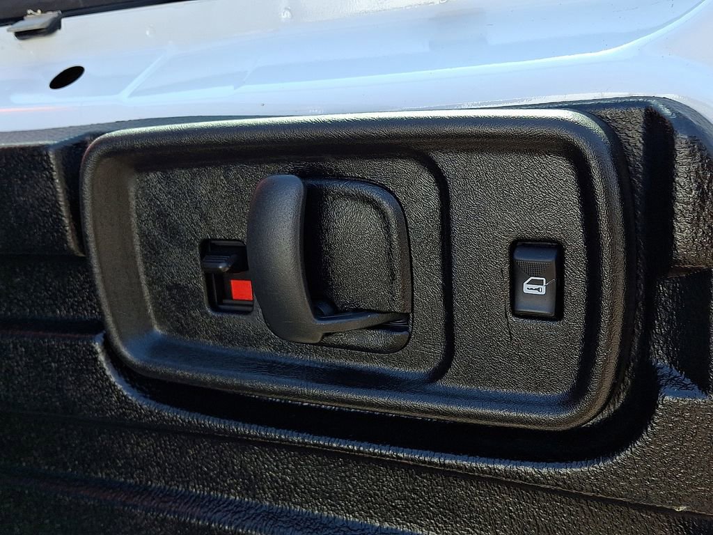 Used 2024 GMC Savana 2500 w/ Driver Convenience Package image 29