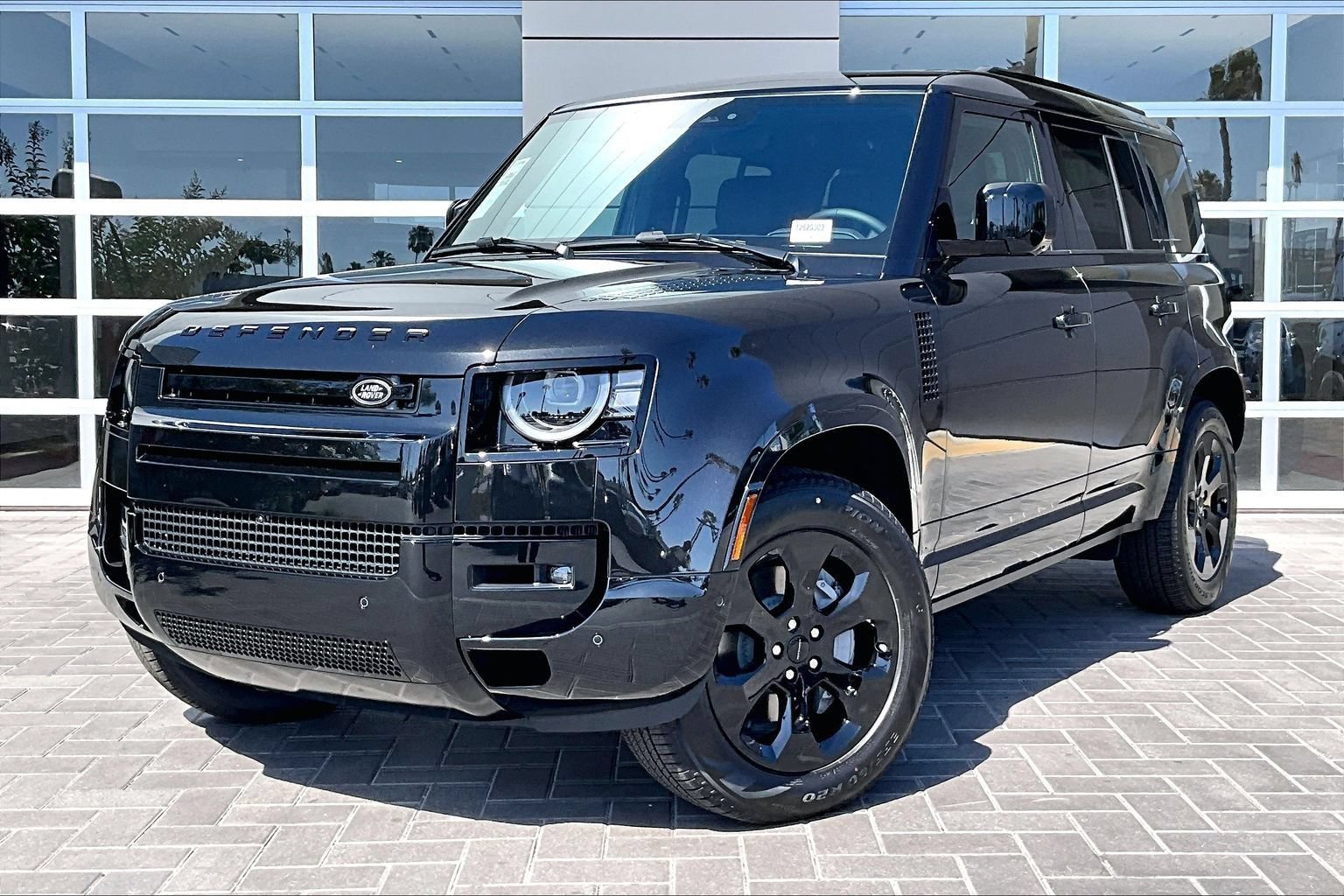 New 2026 Land Rover Defender 110 X-Dynamic SE