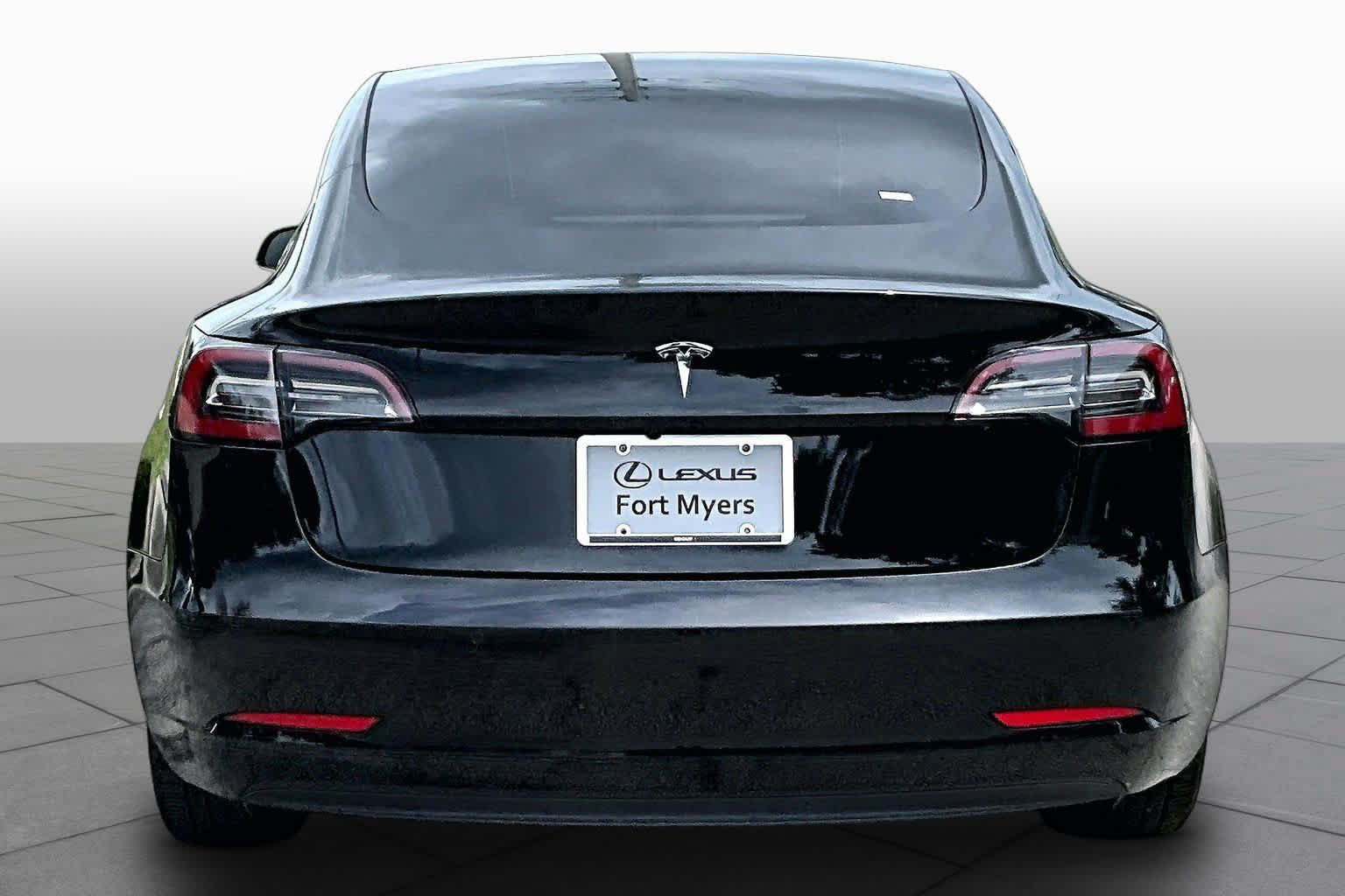 Used 2019 Tesla Model 3 Long Range RWD image 4