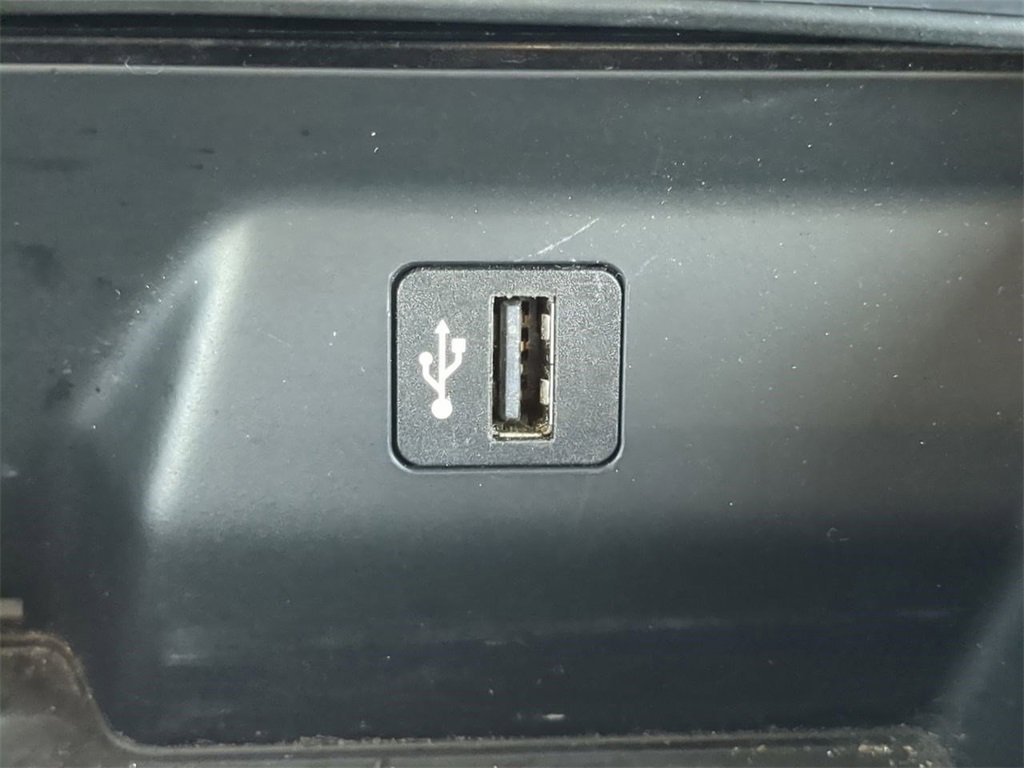 Used 2018 BMW 740i xDrive image 24