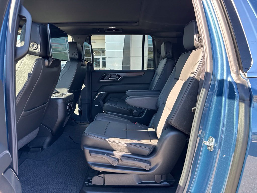 New 2026 GMC Yukon XL Denali w/ Advanced Technology Package AWD/4WD image 28
