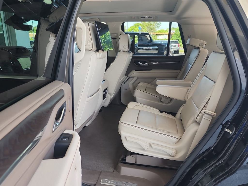 Certified 2023 GMC Yukon Denali w/ Advanced Technology Package AWD/4WD image 25